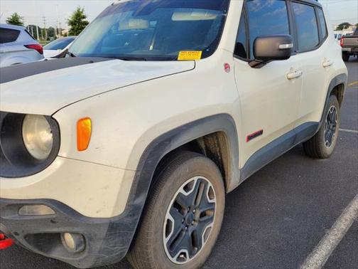 2017 Jeep Renegade Trailhawk