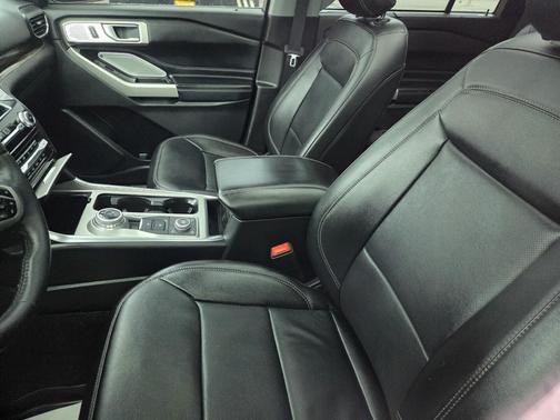 STAR WHITE MET TRI-COAT 2023 Ford Explorer Limited