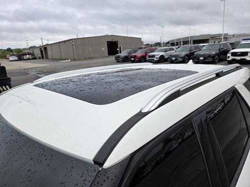 STAR WHITE MET TRI-COAT 2023 Ford Explorer Limited