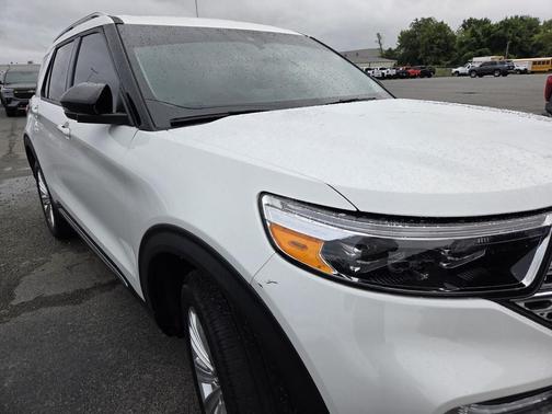 STAR WHITE MET TRI-COAT 2023 Ford Explorer Limited