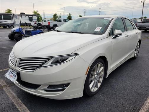 2016 Lincoln MKZ Base