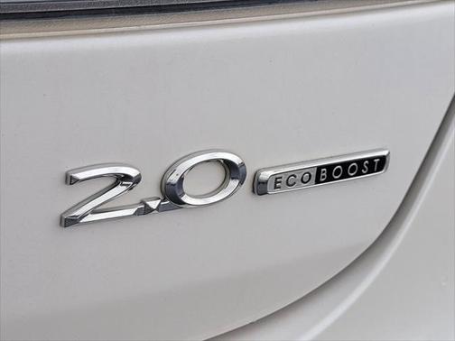 2016 Lincoln MKZ Base