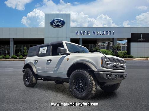 AVALANCHE GRAY 2026 Ford Bronco Badlands