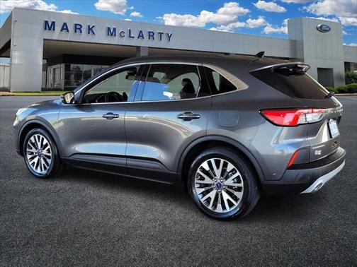 2020 Ford Escape Titanium