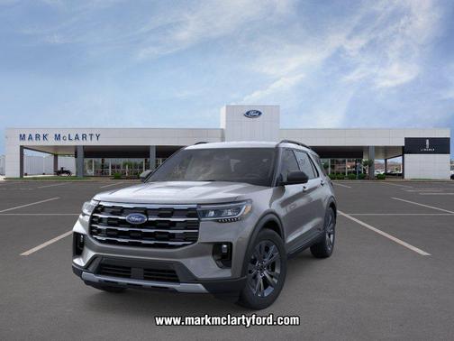 CARBONIZED GRAY METALLIC 2026 Ford Explorer Active w/200A Pkg