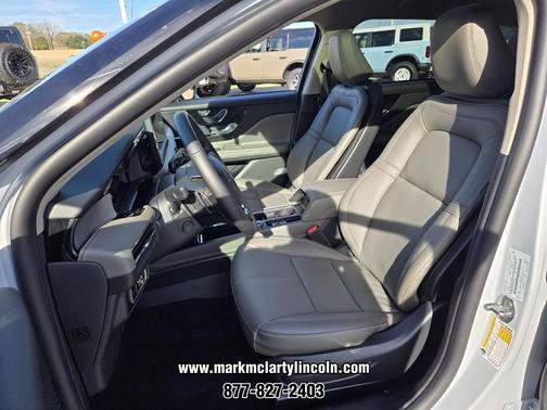 2026 Lincoln Corsair Premiere