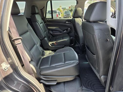 Iridium Metallic 2017 GMC Yukon SLT