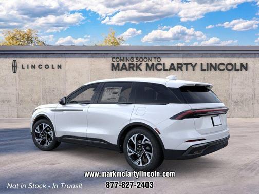 White Platinum Metallic Tri-Coat 2026 Lincoln Nautilus Premiere
