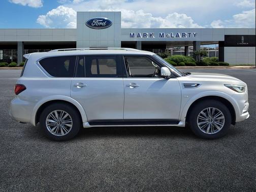 2018 INFINITI QX80 Base
