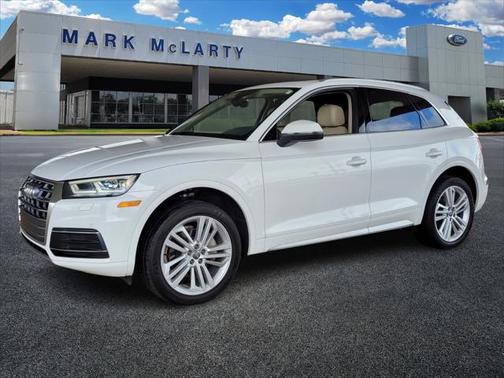 2018 Audi Q5 2.0T Premium Plus
