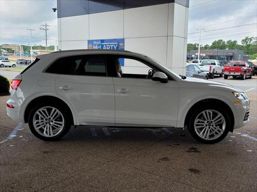 2018 Audi Q5 2.0T Premium Plus
