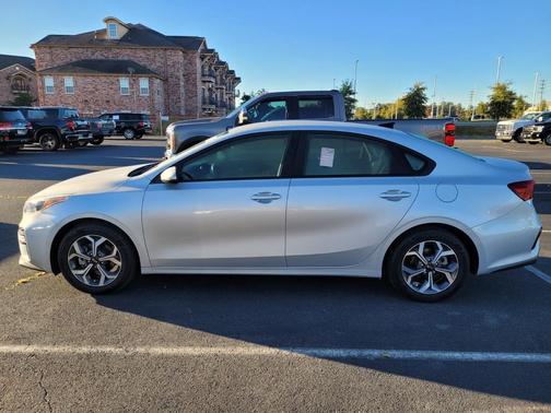 2019 Kia Forte LXS
