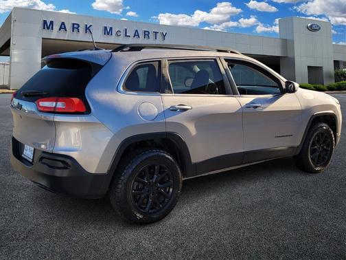 2018 Jeep Cherokee Latitude