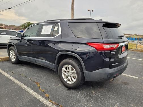 2020 Chevrolet Traverse LT Cloth