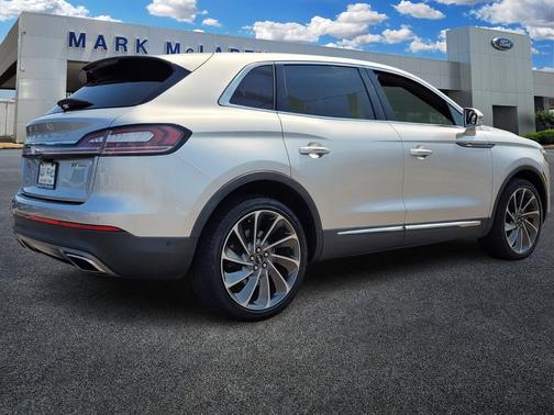 2019 Lincoln Nautilus Reserve