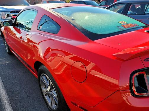 2014 Ford Mustang V6 Premium