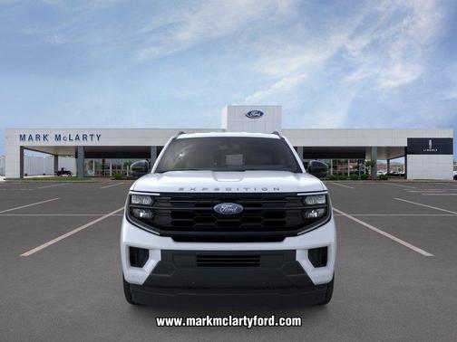 OXFORD WHITE 2026 Ford Expedition Active