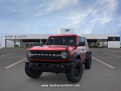 Ruby Red Metallic Tinted Clearcoat 2026 Ford Bronco Badlands