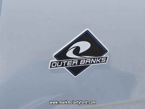 SPACE WHITE METALLIC 2026 Ford Bronco Sport Outer Banks