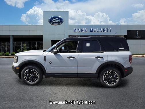 SPACE WHITE METALLIC 2026 Ford Bronco Sport Outer Banks