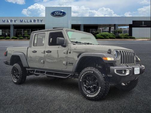 2021 Jeep Gladiator Sport