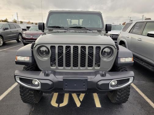 2021 Jeep Gladiator Sport