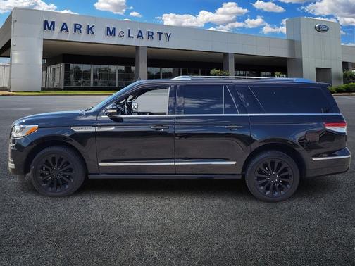 2022 Lincoln Navigator Reserve