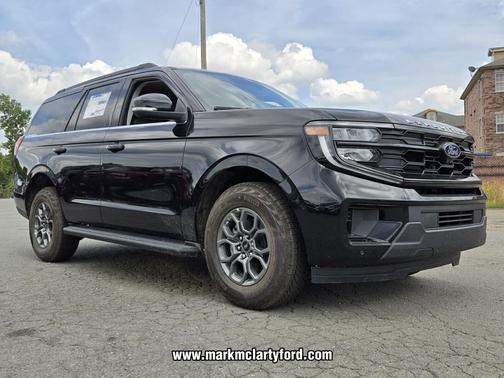 AGATE BLACK METALLIC 2026 Ford Expedition Active