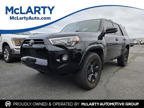 Midnight Black Metallic 2021 Toyota 4Runner SR5