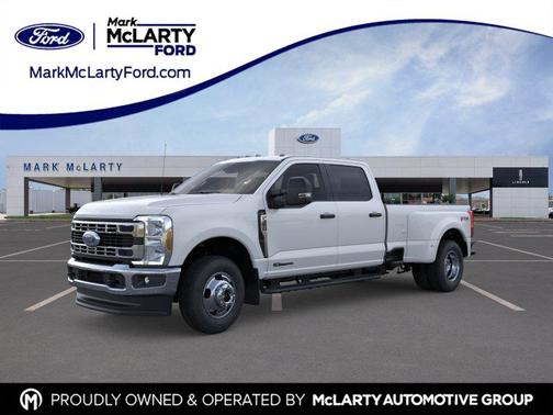 Oxford White 2026 Ford F-350 XLT