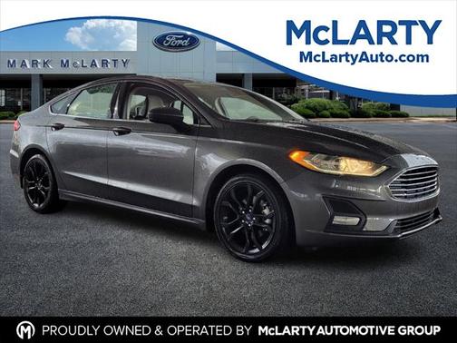 2020 Ford Fusion SE