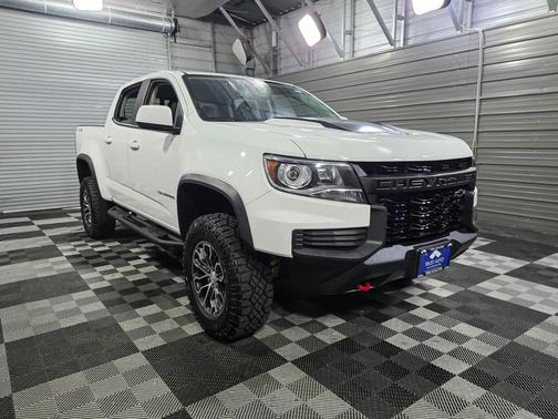 Summit White 2022 Chevrolet Colorado ZR2