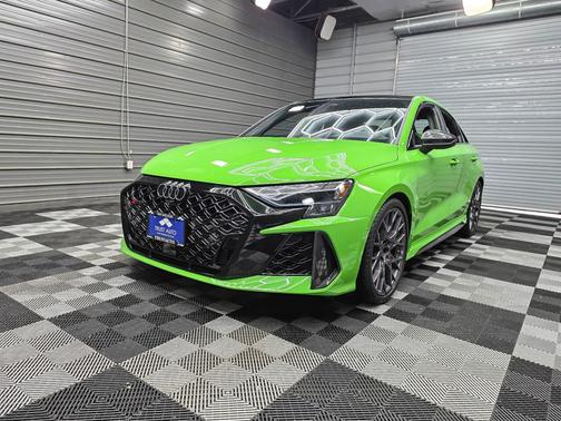 Kyalami Green 2025 Audi RS 3 2.5 TFSI AWD Luxury Sedan w/Dynamic Plus/Carbon/Technology Pkgs