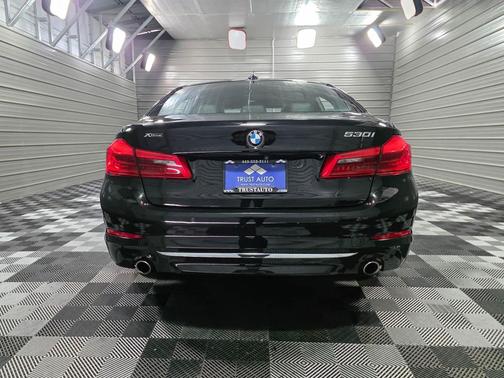 2018 BMW 530 i xDrive