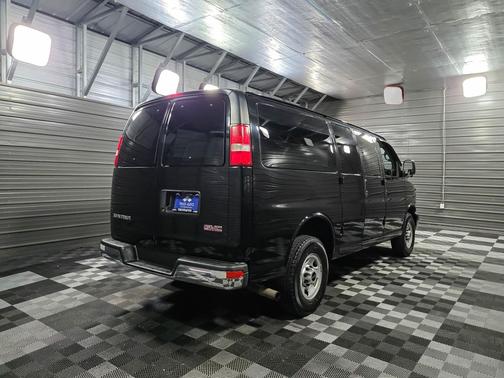 2014 GMC Savana 2500 Work Van