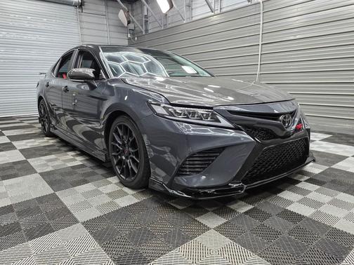 Midnight Black Metallic 2024 Toyota Camry SE