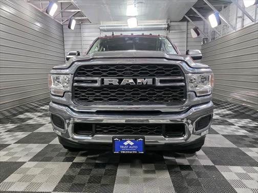 2019 RAM 3500 Tradesman 4WD Crew Cab Dually 8FT Bed Cummins Diesel Pickup Truck