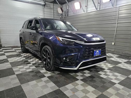 2024 Lexus TX 500h F SPORT Premium