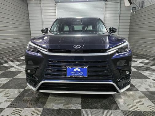 2024 Lexus TX 500h F SPORT Premium