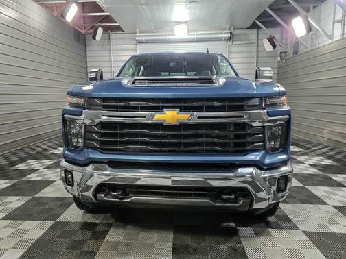 2024 Chevrolet Silverado 2500 LT