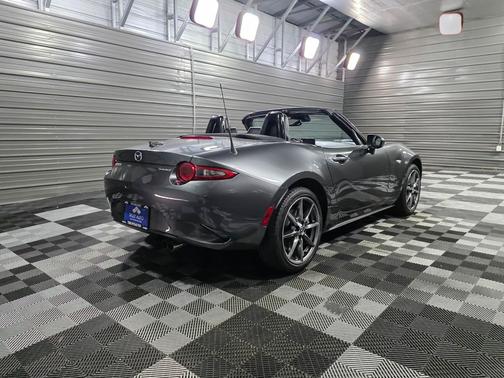 2021 Mazda MX-5 Miata Grand Touring