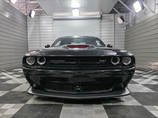 2015 Dodge Challenger SRT 392