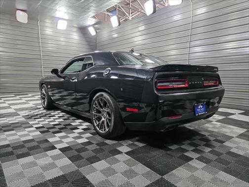 2015 Dodge Challenger SRT 392