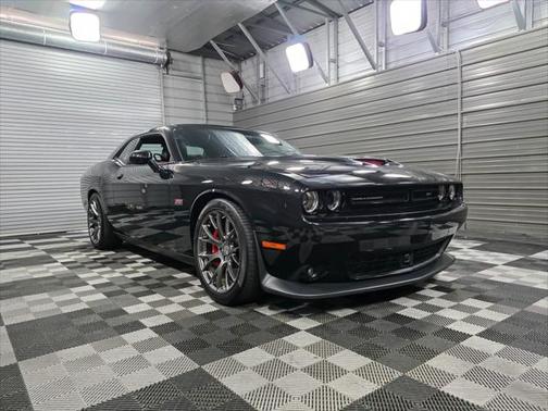 2015 Dodge Challenger SRT 392