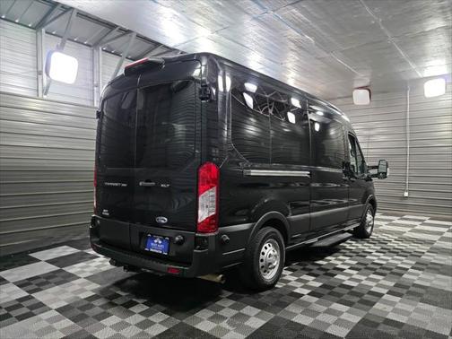 2022 Ford Transit-350 XLT
