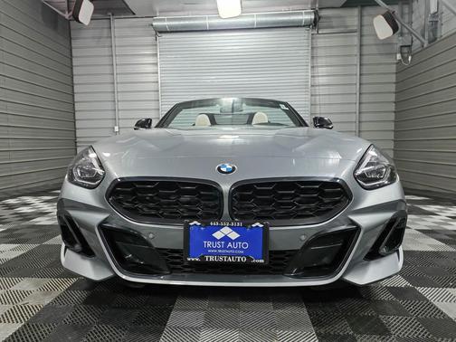 2023 BMW Z4 M40i Soft-Top Luxury Convertible