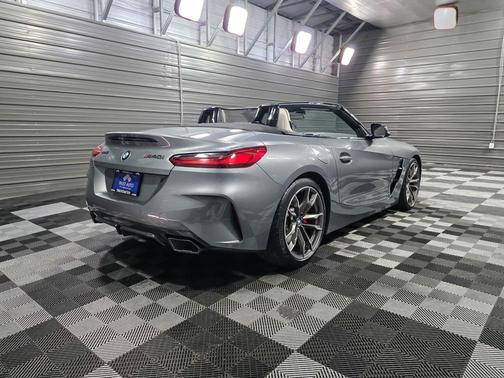 2023 BMW Z4 M40i Soft-Top Luxury Convertible