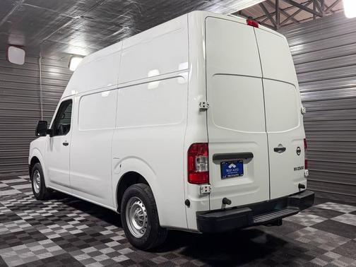 2018 Nissan NV Cargo NV2500 HD S V6