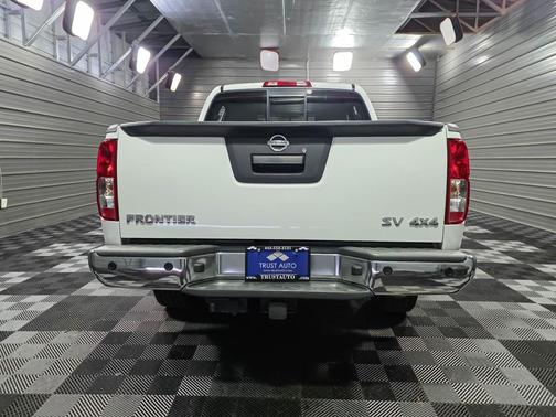 2017 Nissan Frontier SV