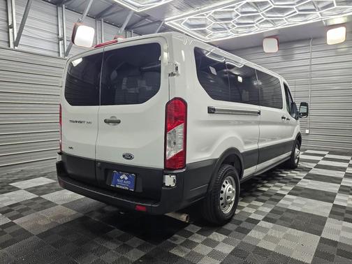 Oxford White 2021 Ford Transit-350 XL